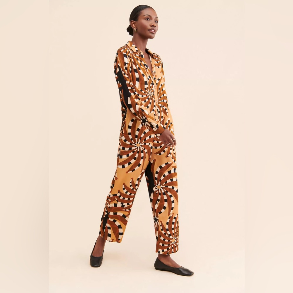 FARM Rio Mixed Banana Jumpsuit
Geometric Patterned in  Black and Brown